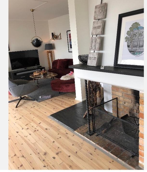 Aid Og Svein' S Sentrumsnaere Panorama Hjem Apartman Kristiansand Kültér fotó
