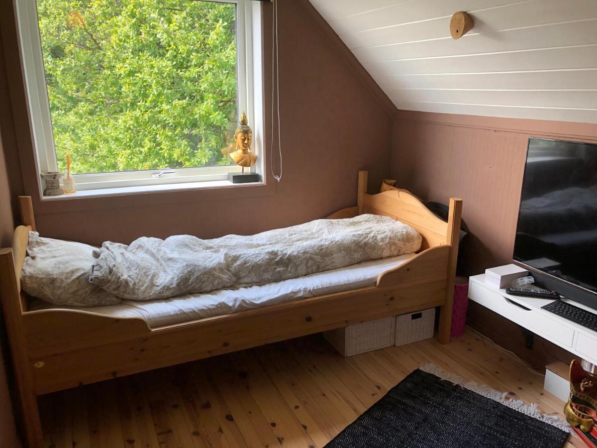 Aid Og Svein' S Sentrumsnaere Panorama Hjem Apartman Kristiansand Kültér fotó